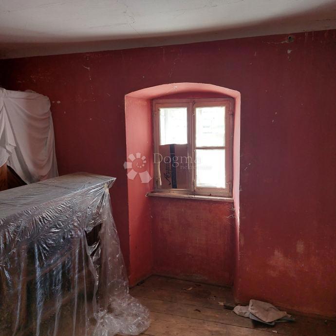 Hiša Kostrena Sveta Lucija, Kostrena, 200m2