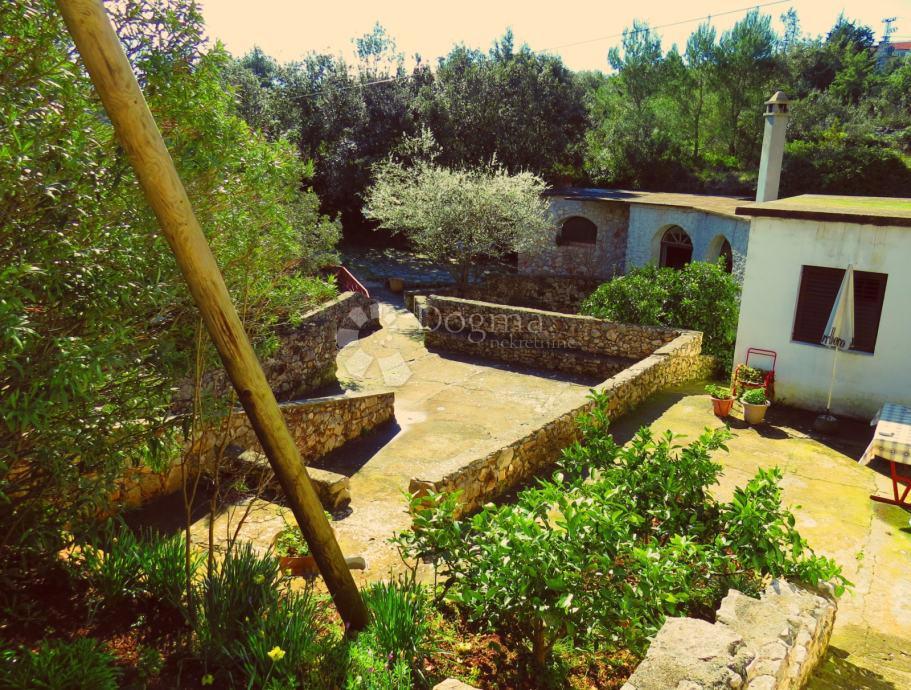 Hiša Veli Iž, Zadar - Okolica, 774m2