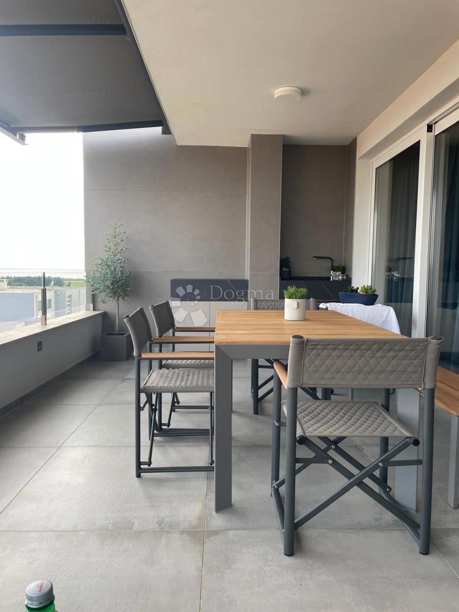 Stanovanje Novigrad, Novigrad, Novigrad, Istarska županija, 99,60m2