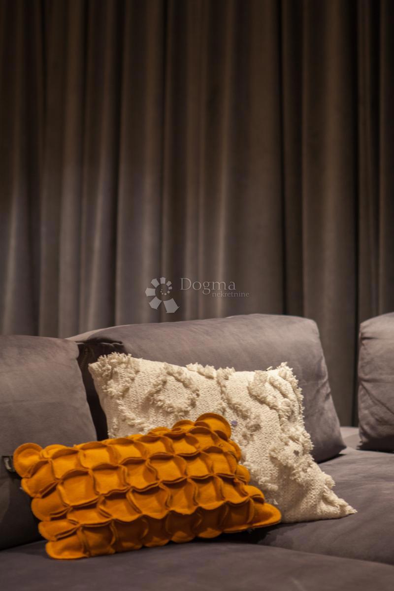 Stanovanje Novigrad, Novigrad, Novigrad, Istarska županija, 99,60m2