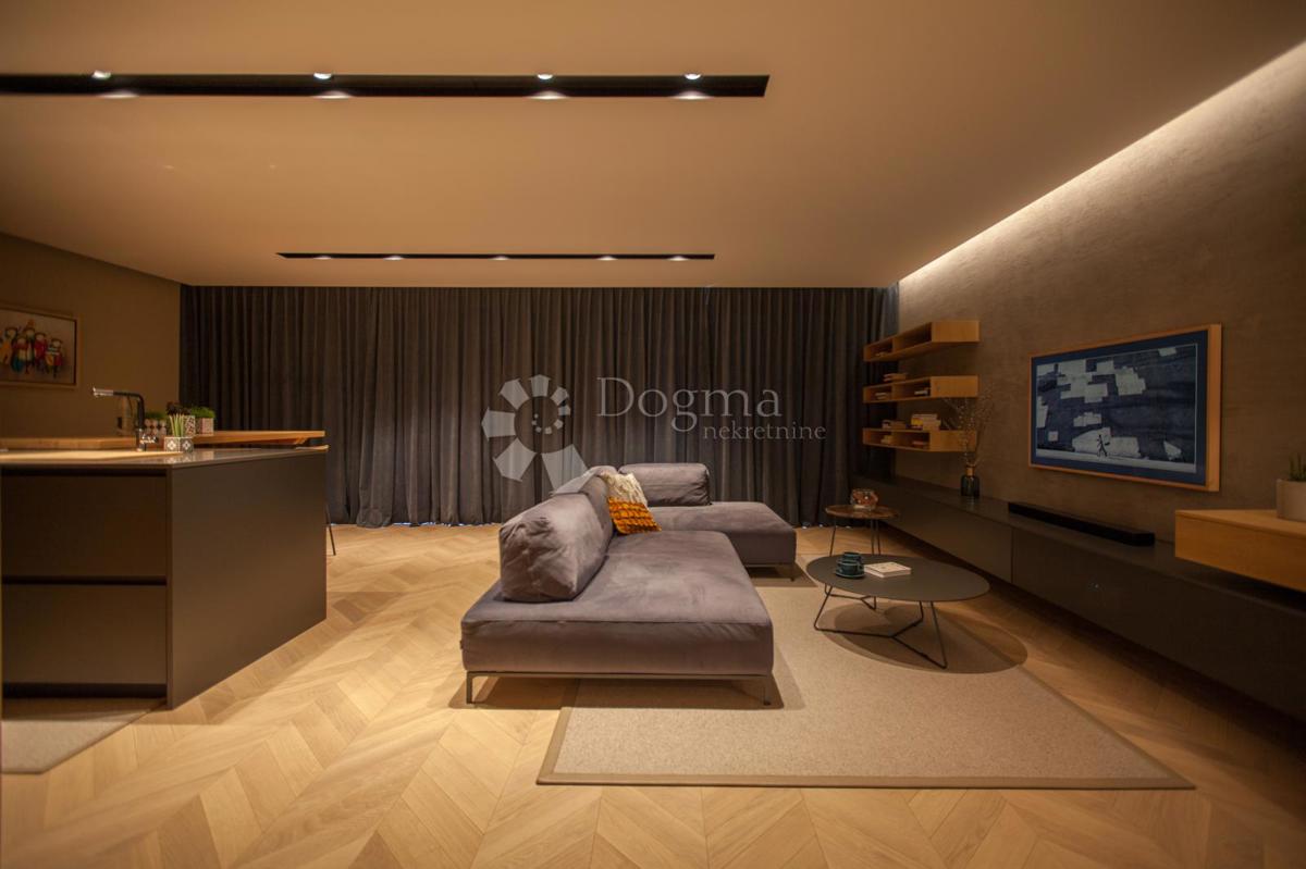 Stanovanje Novigrad, Novigrad, Novigrad, Istarska županija, 99,60m2