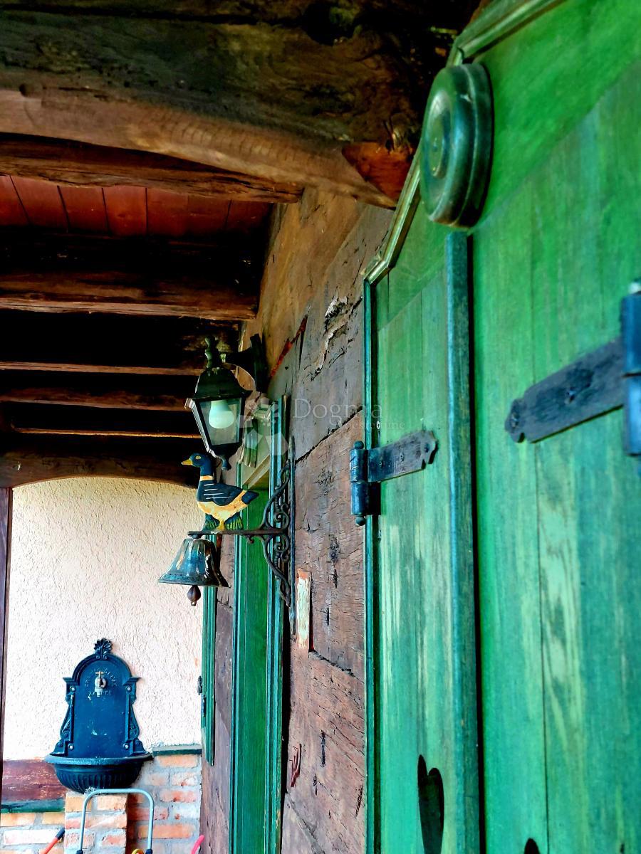 Hiša Gornja Gračenica, Popovača, 150m2