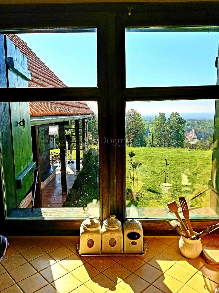 Hiša Gornja Gračenica, Popovača, 150m2