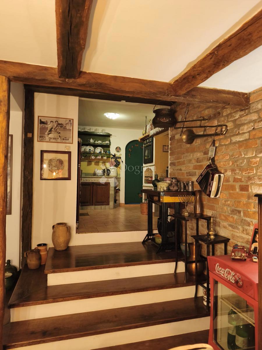 Hiša Gornja Gračenica, Popovača, 150m2