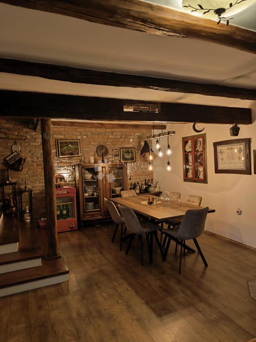 Hiša Gornja Gračenica, Popovača, 150m2