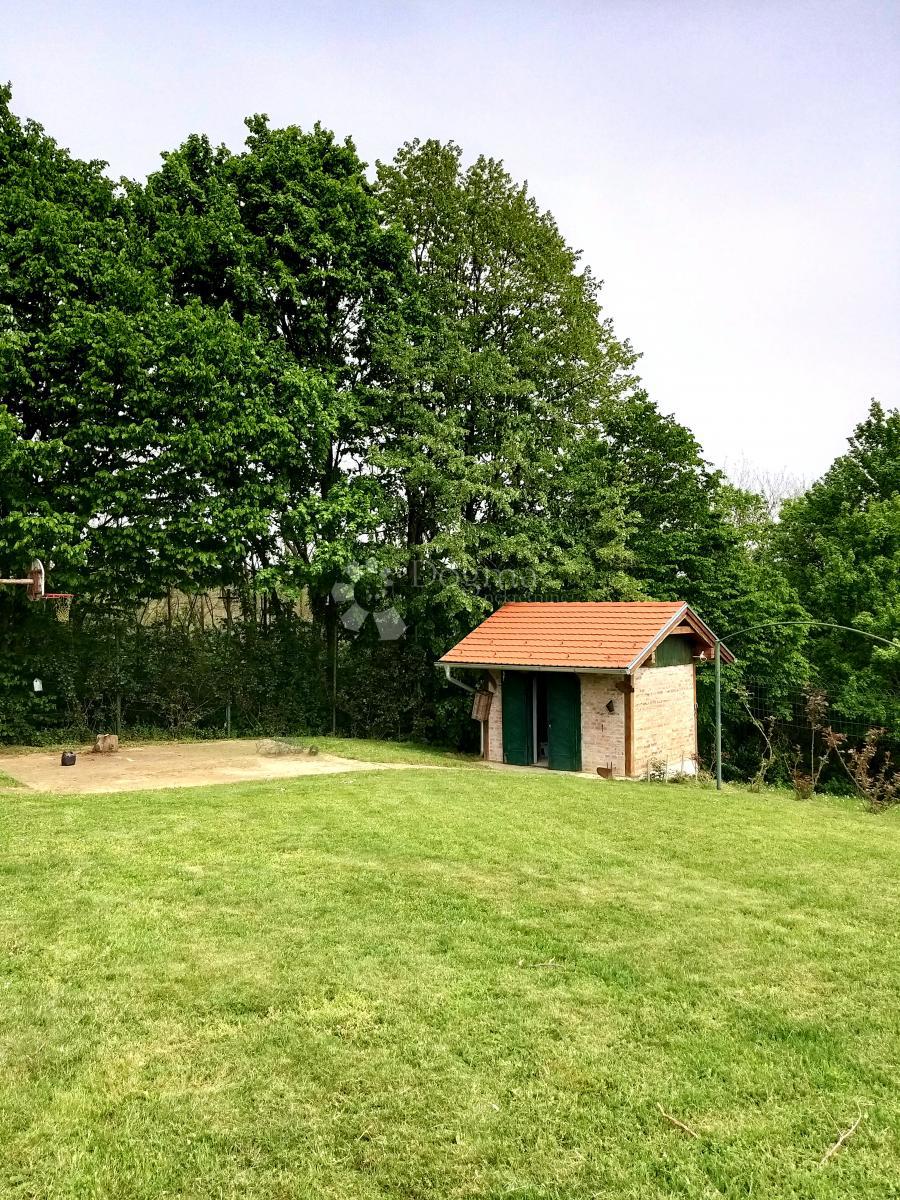 Hiša Gornja Gračenica, Popovača, 150m2