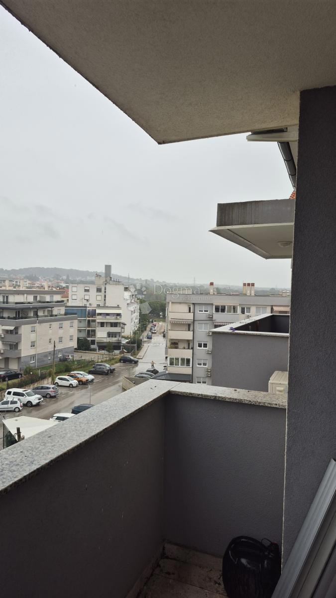 Enosobno stanovanje velikosti 36,73 m2 z uporabno površino