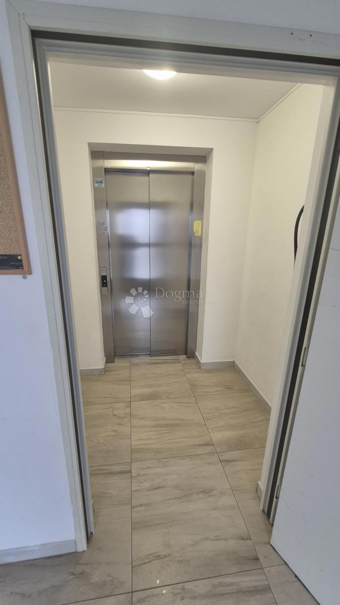 Enosobno stanovanje velikosti 36,73 m2 z uporabno površino