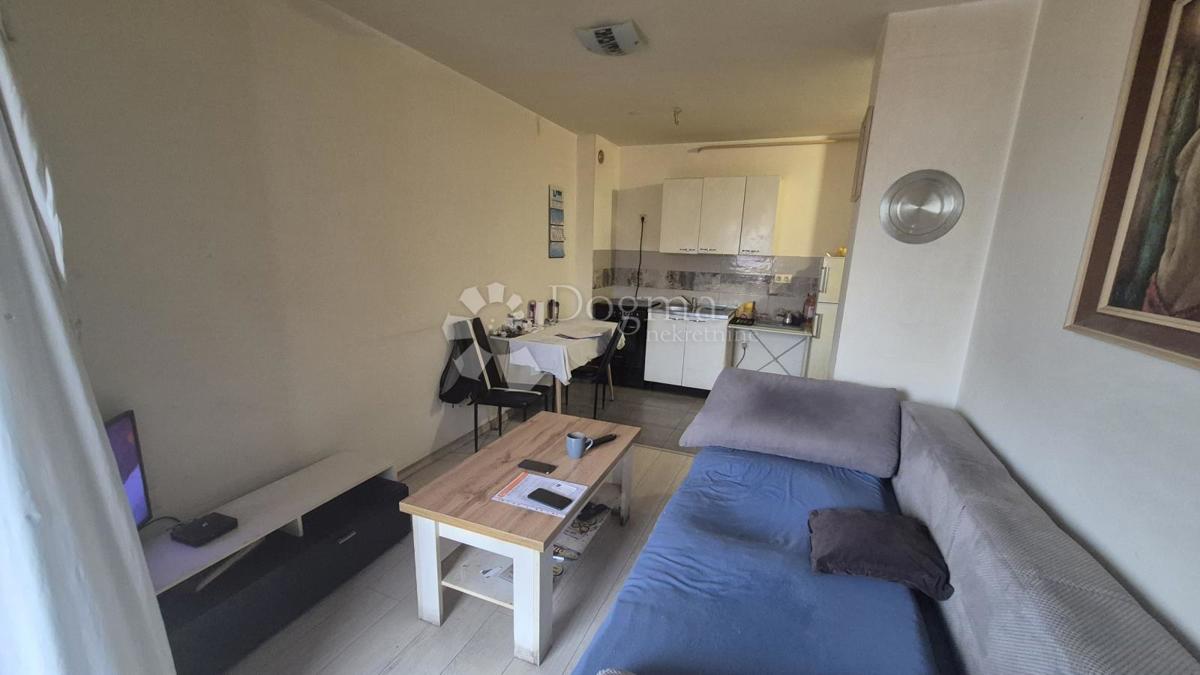 Enosobno stanovanje velikosti 36,73 m2 z uporabno površino