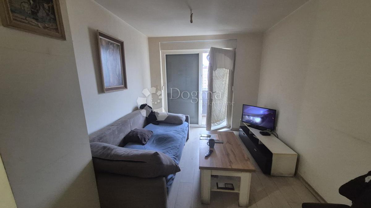 Enosobno stanovanje velikosti 36,73 m2 z uporabno površino