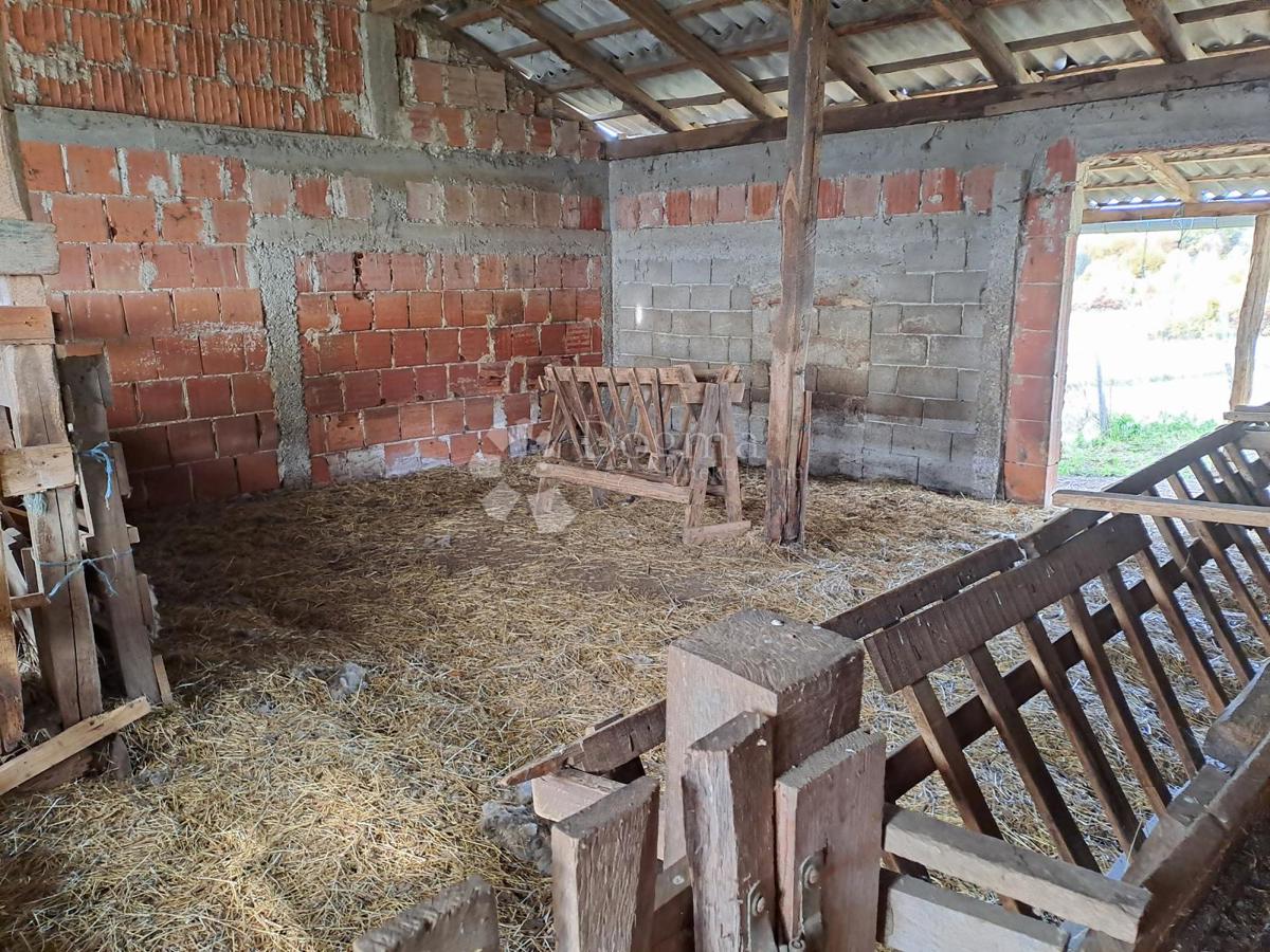 Hiša Vojišnica, Vojnić, 125m2