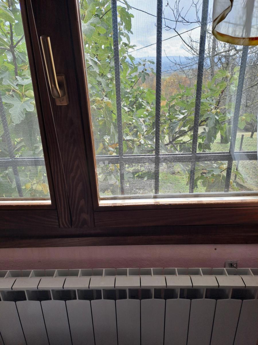 Hiša Vojišnica, Vojnić, 125m2