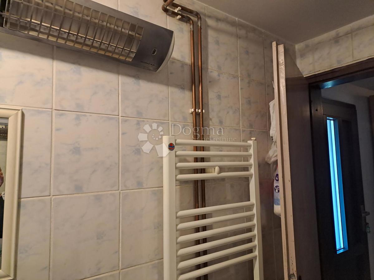 Hiša Vojišnica, Vojnić, 125m2