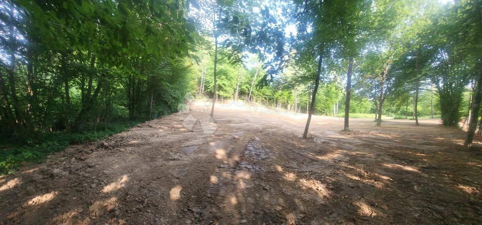 Kmetijsko zemljišče Ogulin, 4.471m2