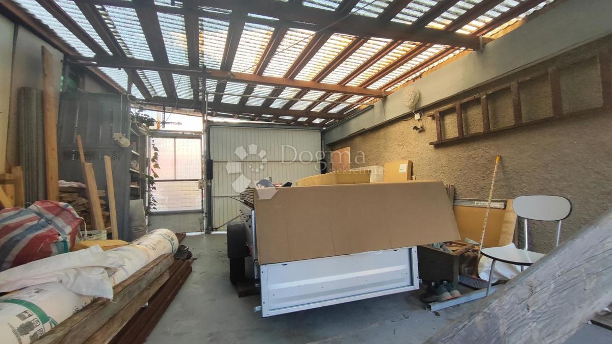 Hiša Banderovo, Rijeka, 200m2