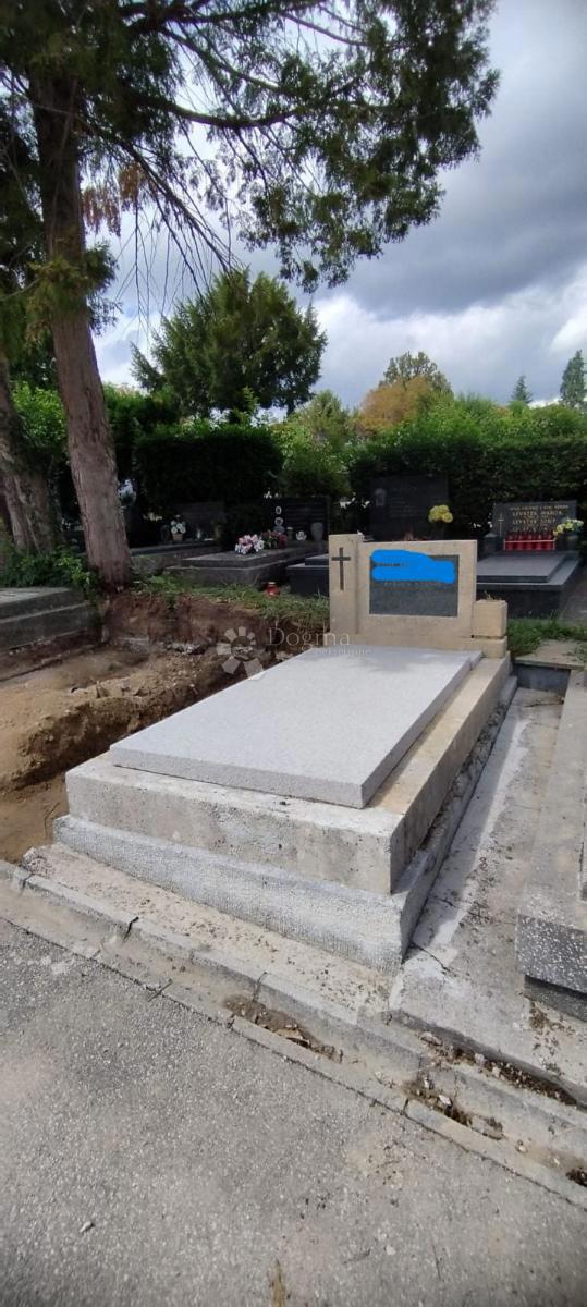 Grobnica Mirogoj, Gornji Grad - Medveščak, 3m2