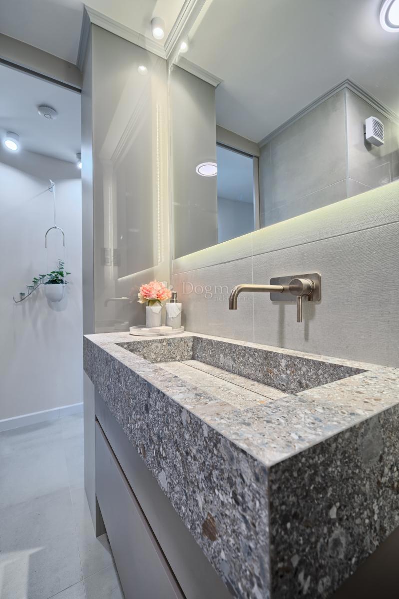 Stanovanje Grad, Split, 80m2