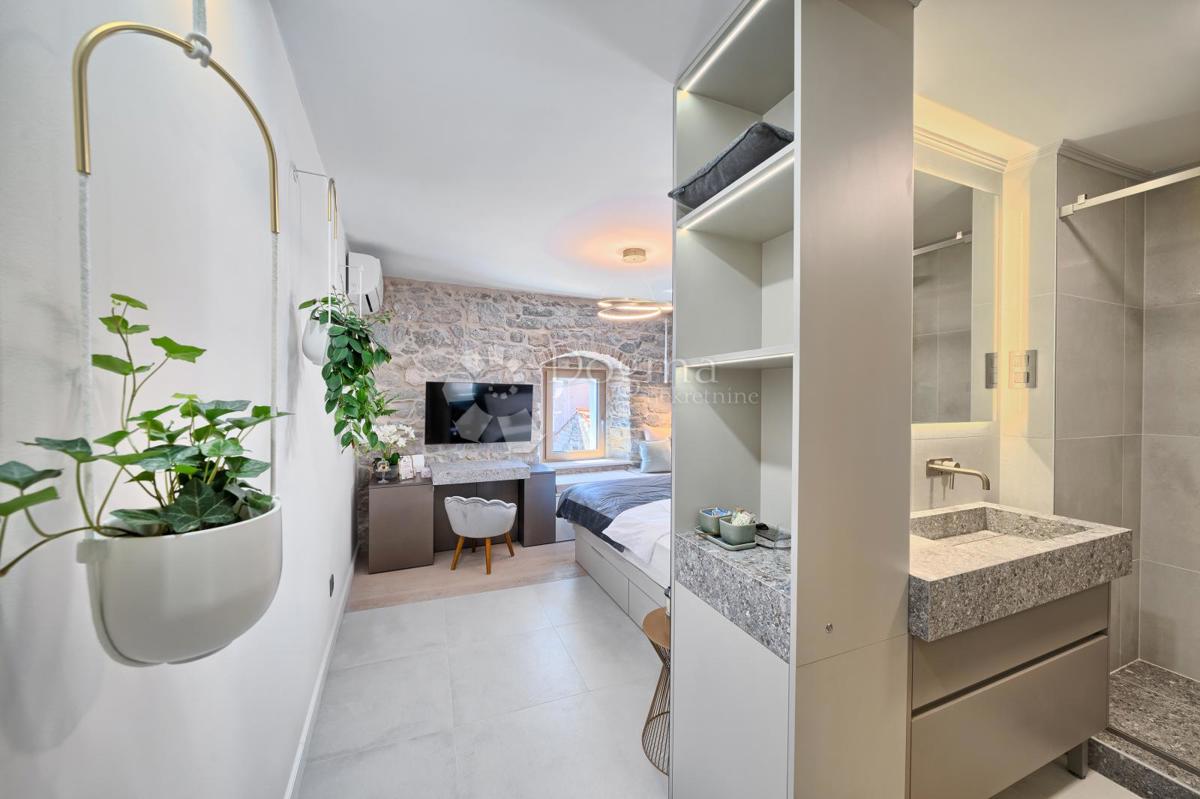 Stanovanje Grad, Split, 80m2