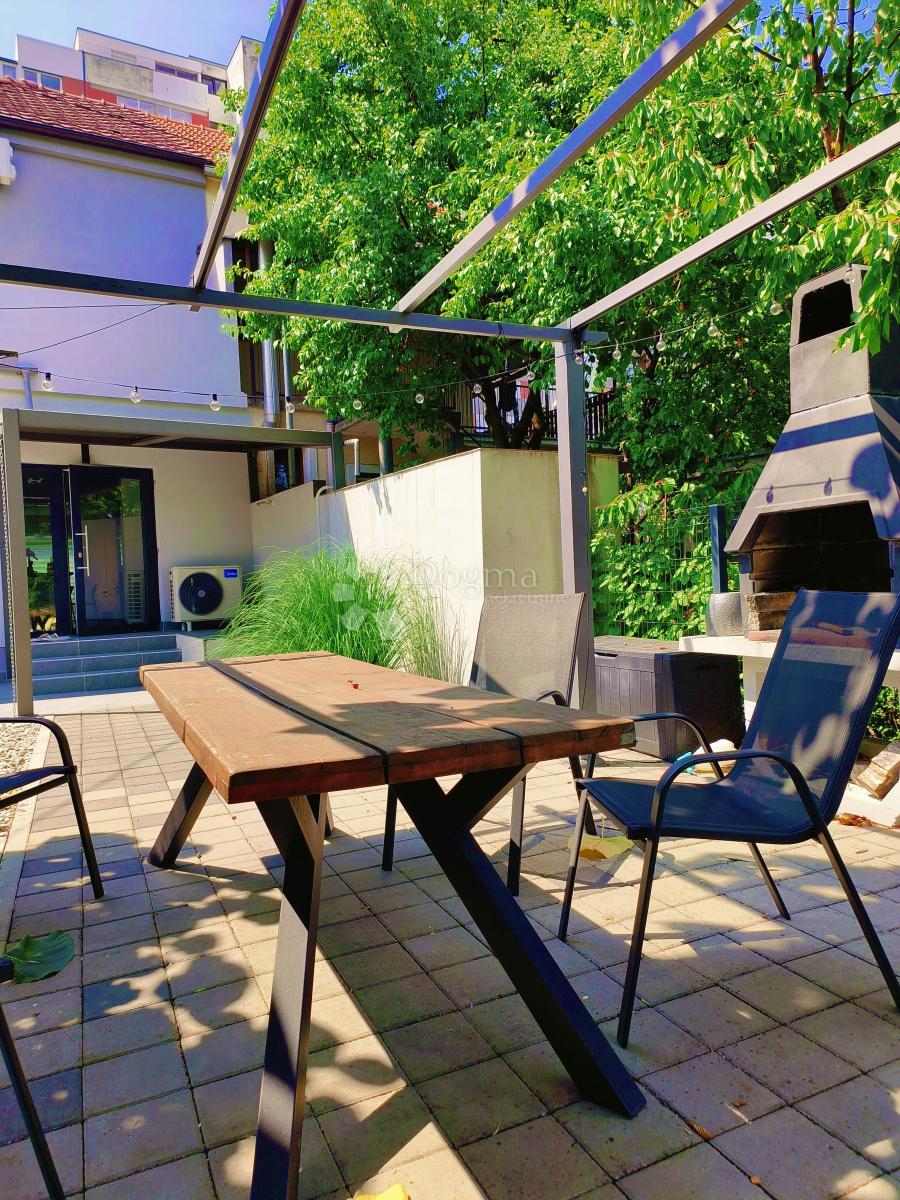 Hiša Dubec, Gornja Dubrava, 130m2