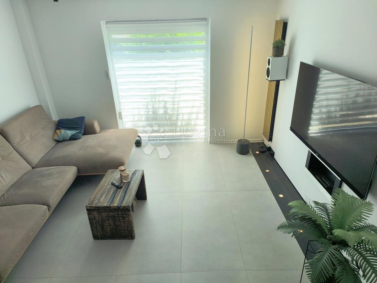 Hiša Dubec, Gornja Dubrava, 130m2