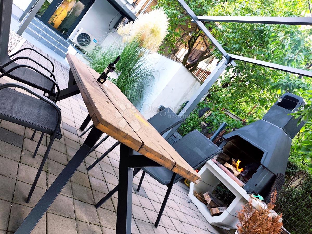 Hiša Dubec, Gornja Dubrava, 130m2