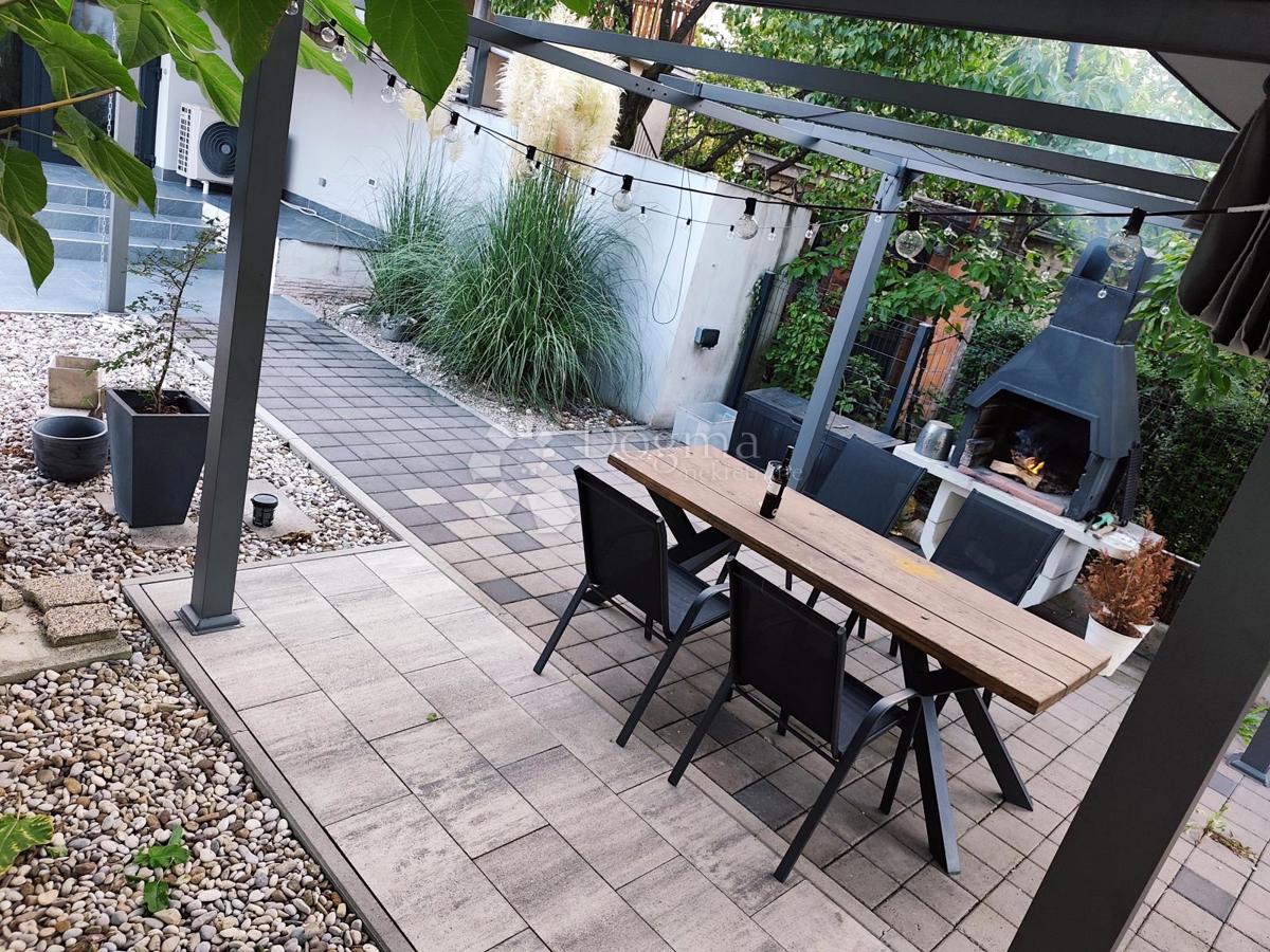 Hiša Dubec, Gornja Dubrava, 130m2