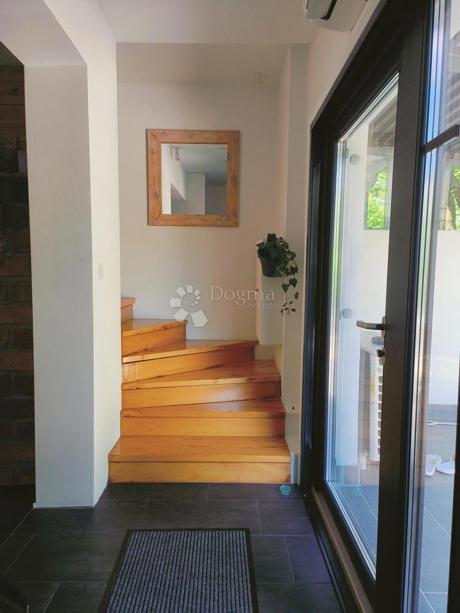 Hiša Dubec, Gornja Dubrava, 130m2