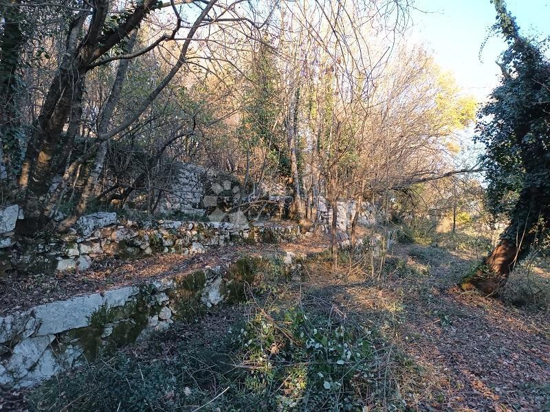 Zazidljivo zemljišče Jušići, Matulji, 4.130m2