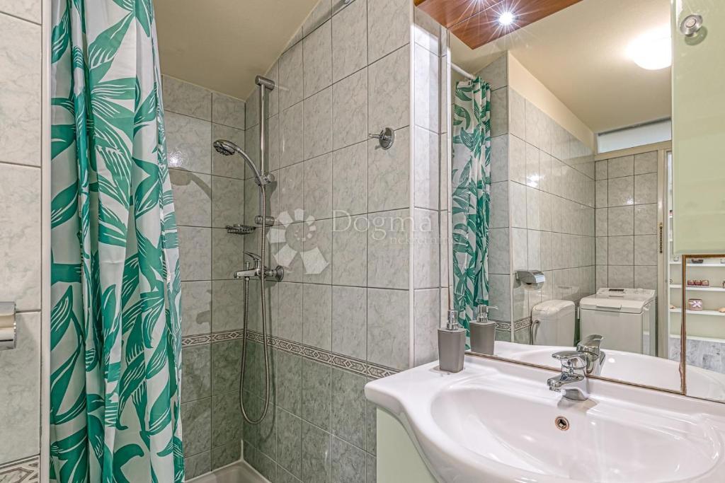 Stanovanje Poreč, 50m2