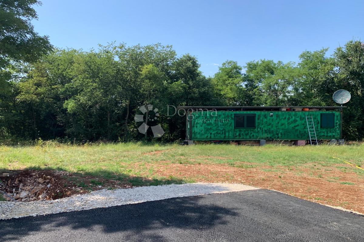 Zemljišče Vidulini, Žminj, 1.422m2