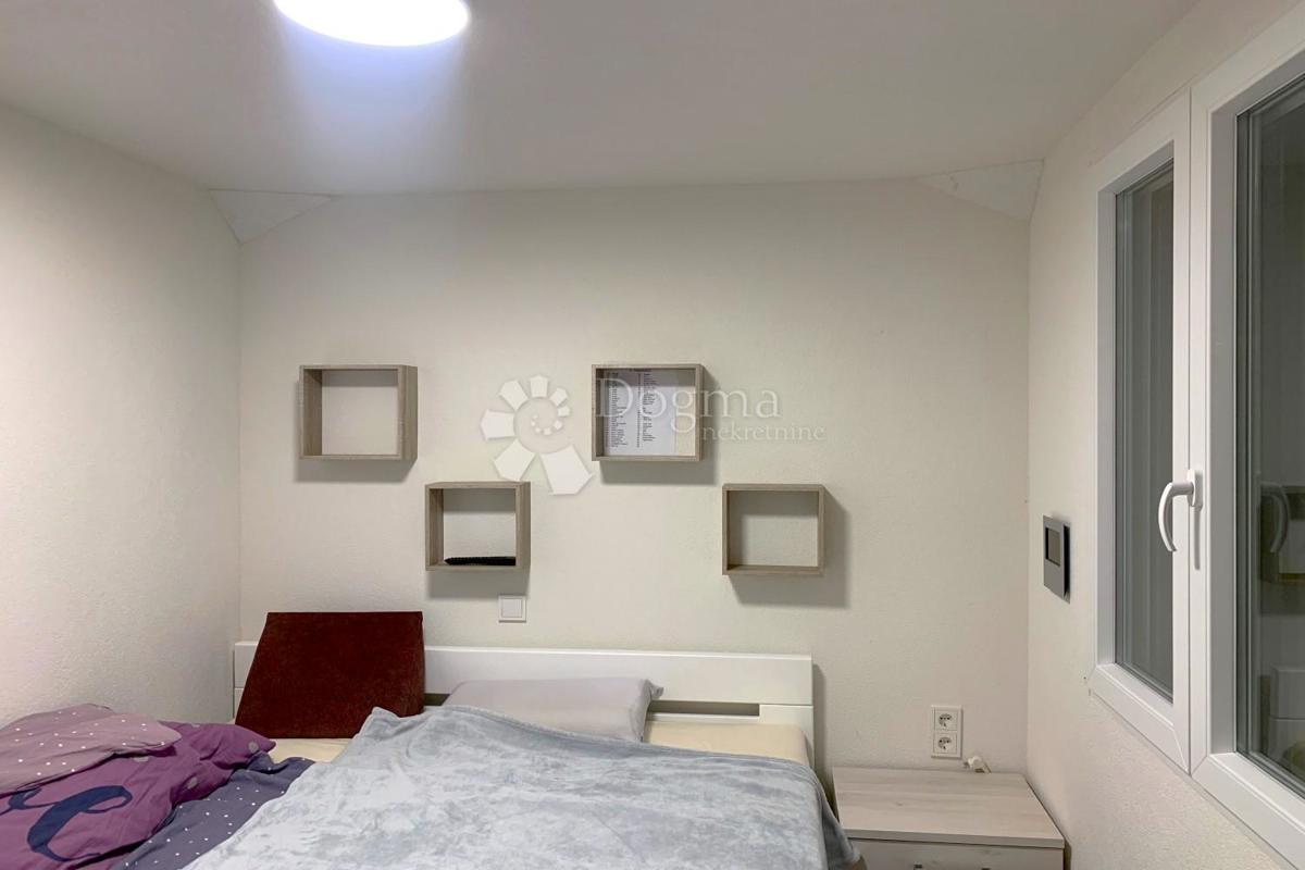 Zemljišče Vidulini, Žminj, 1.422m2