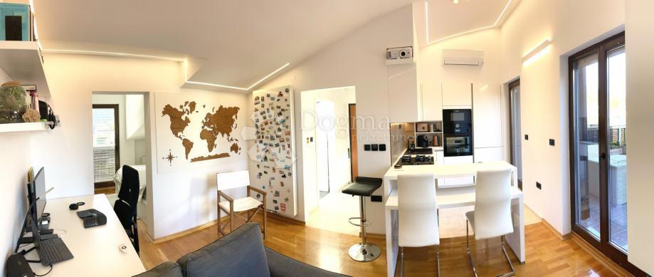 Stanovanje Centar, Samobor, 62,78m2