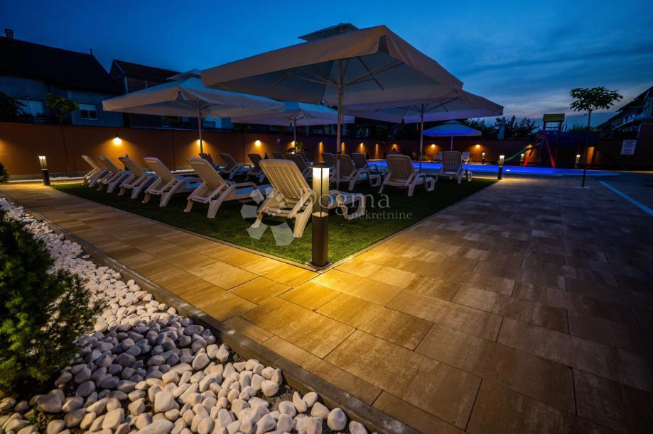 Hiša Adica, Vukovar, 827m2