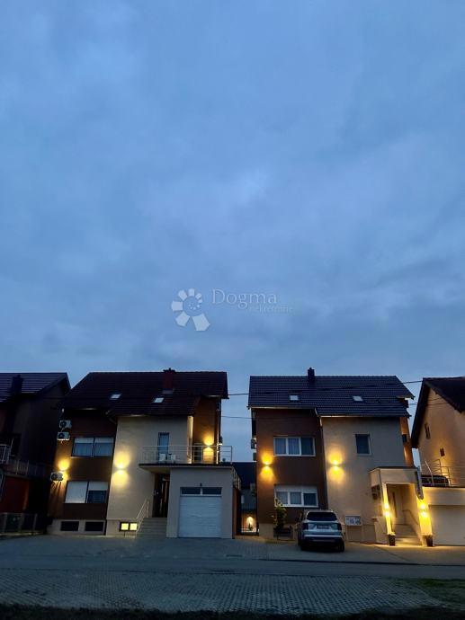 Hiša Adica, Vukovar, 827m2