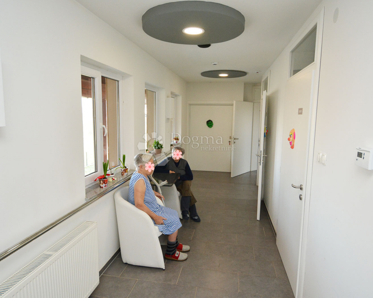 Hiša Trojstveni Markovac, Bjelovar, 541m2