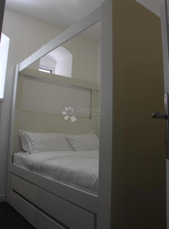 Stanovanje Kaštel Sućurac, Kaštela, 36,99m2