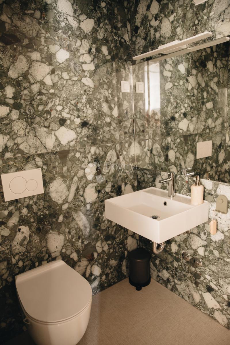 Hiša Žrnovo, Korčula, 360m2