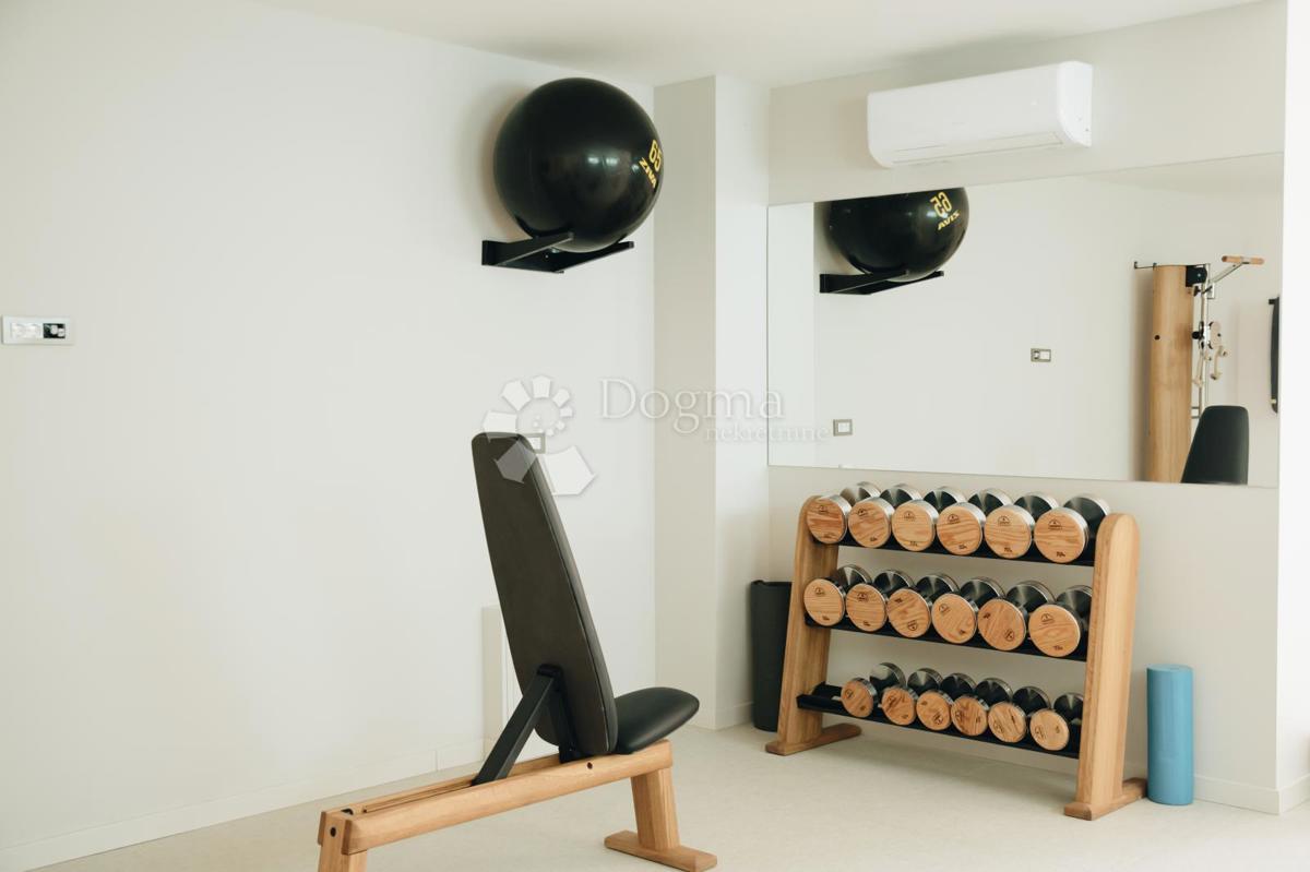 Hiša Žrnovo, Korčula, 360m2