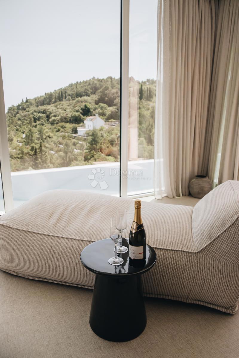 Hiša Žrnovo, Korčula, 360m2