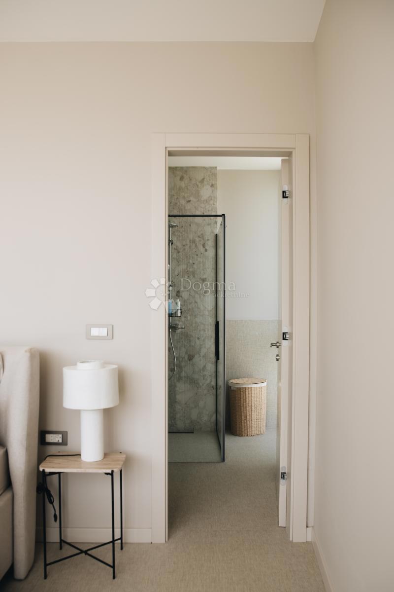 Hiša Žrnovo, Korčula, 360m2