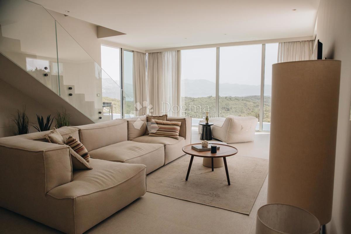 Hiša Žrnovo, Korčula, 360m2