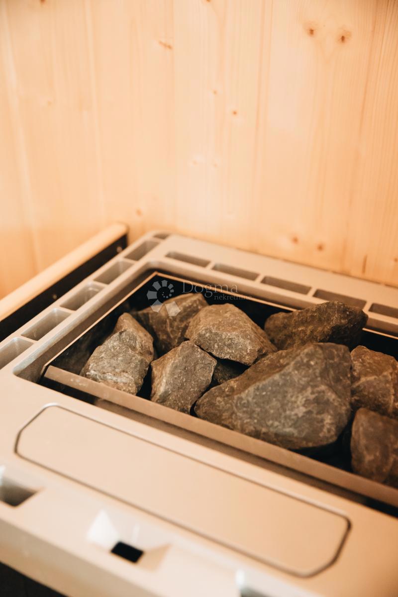 Hiša Žrnovo, Korčula, 360m2