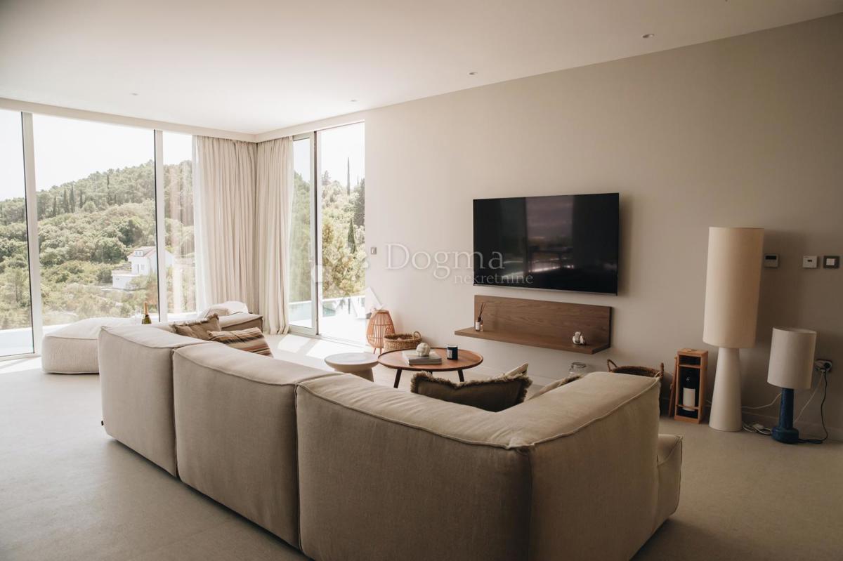 Hiša Žrnovo, Korčula, 360m2