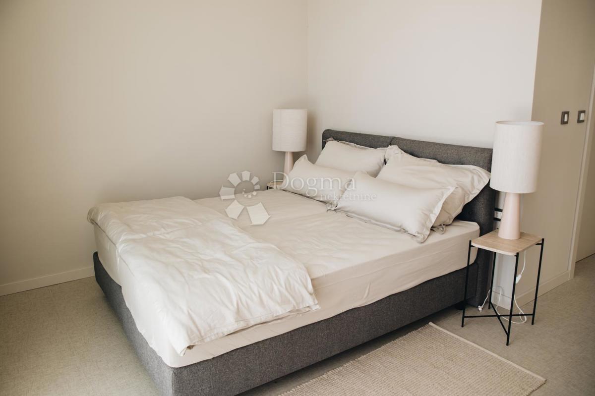 Hiša Žrnovo, Korčula, 360m2