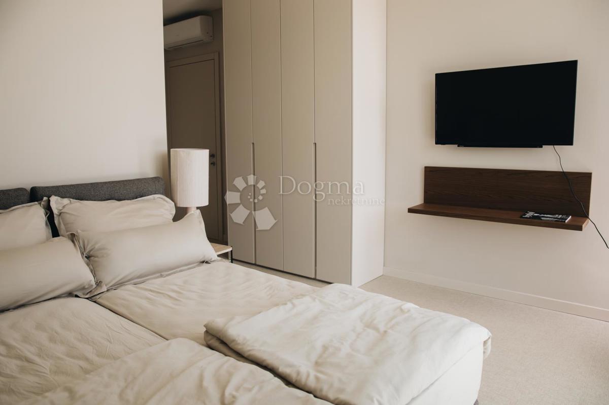 Hiša Žrnovo, Korčula, 360m2