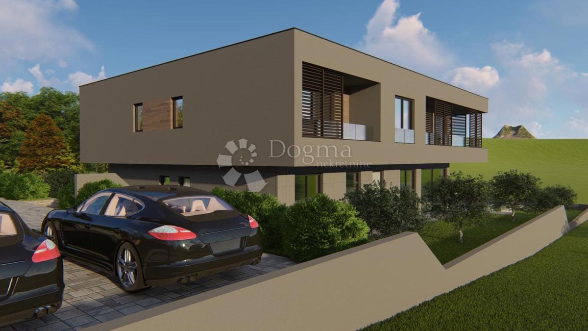 Hiša Svetvinčenat, 240m2