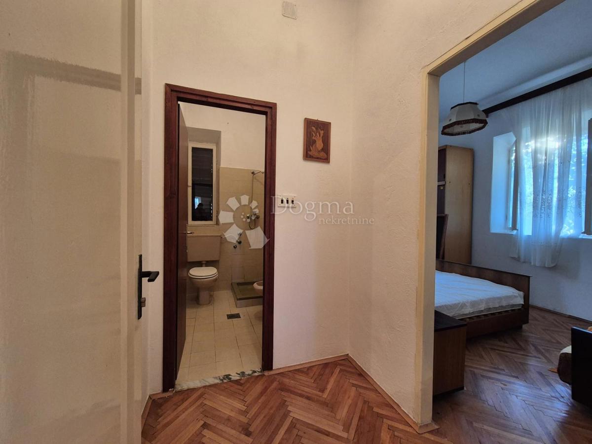 Hiša Pašman, Don Marka Cvitanovića, 202m2