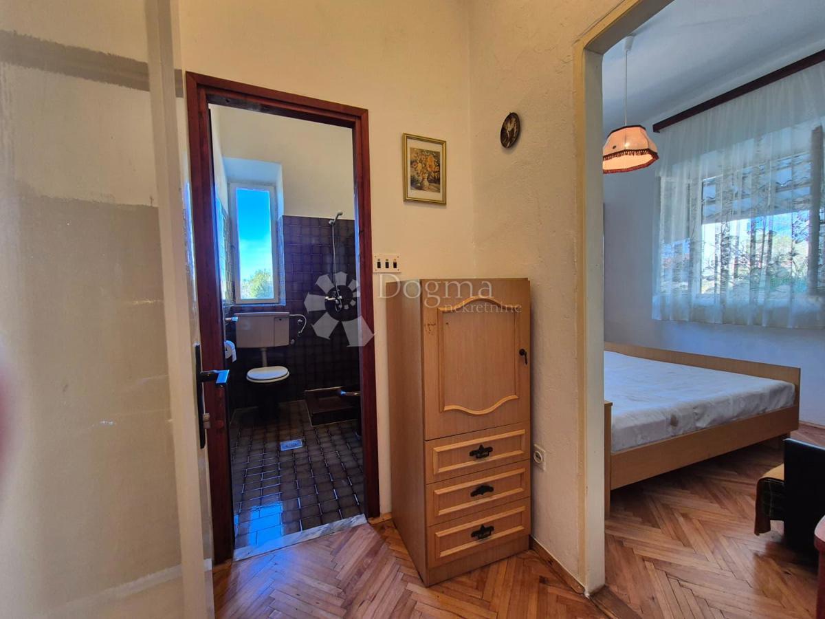 Hiša Pašman, Don Marka Cvitanovića, 202m2