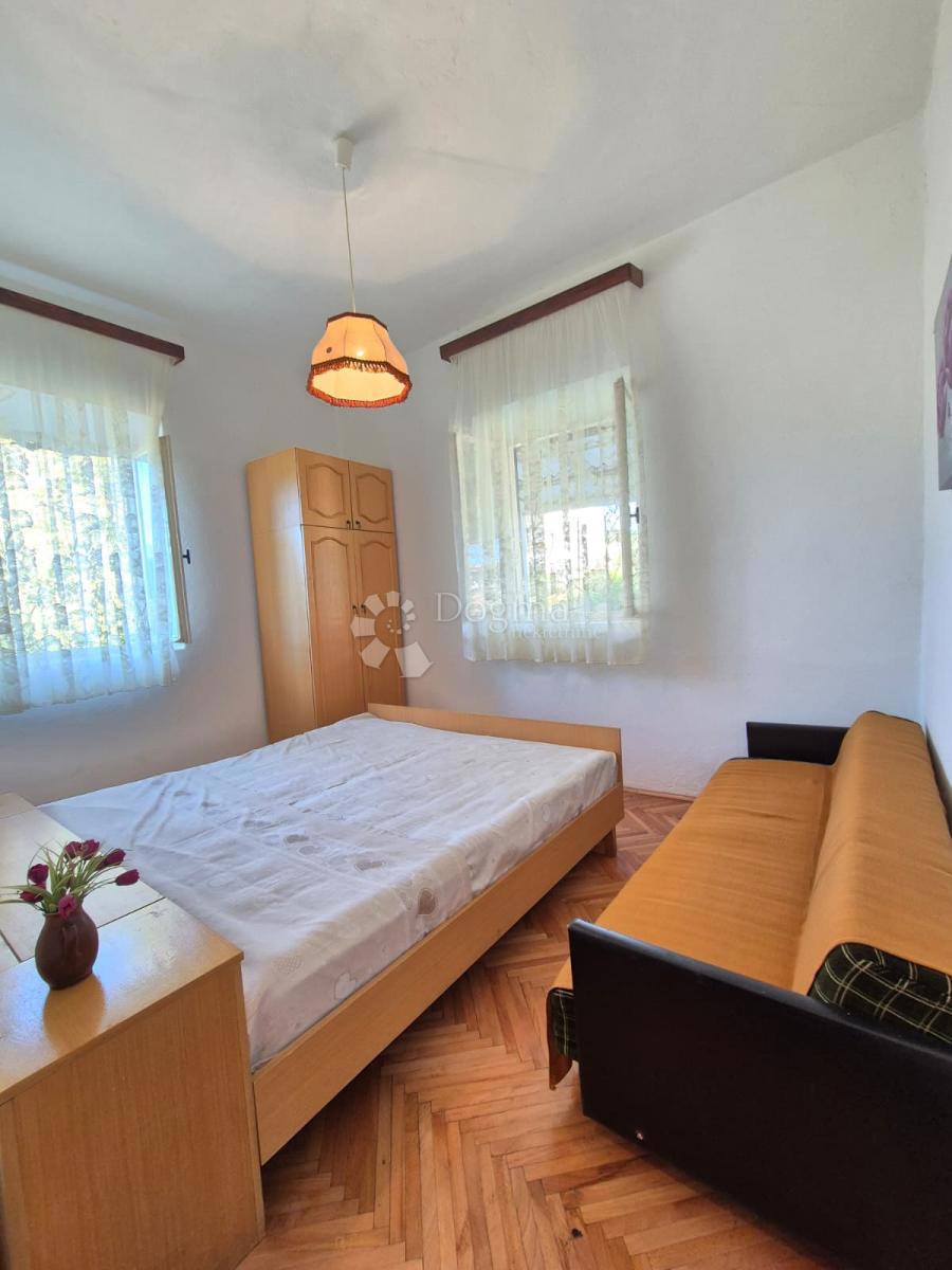 Hiša Pašman, Don Marka Cvitanovića, 202m2