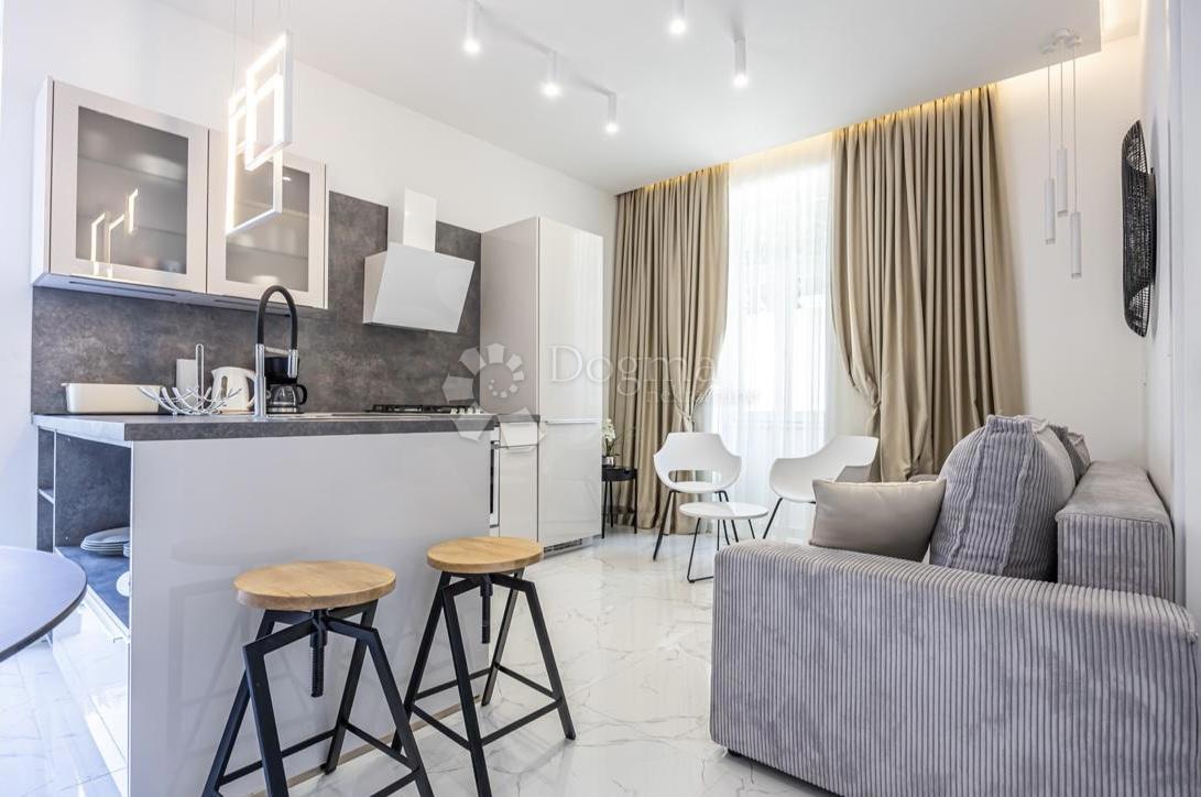 Hiša Crikvenica, 517,75m2